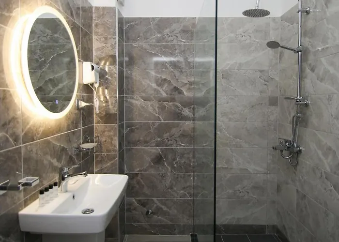 Hotel The Hart Wlora