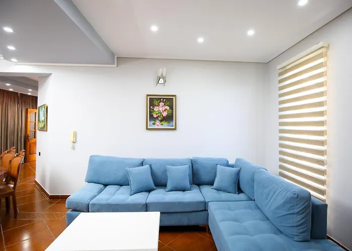 The Hart Hotel Wlora