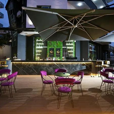 The Hart Hotel Vlore