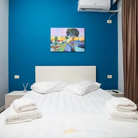 Hotel The Hart 3*