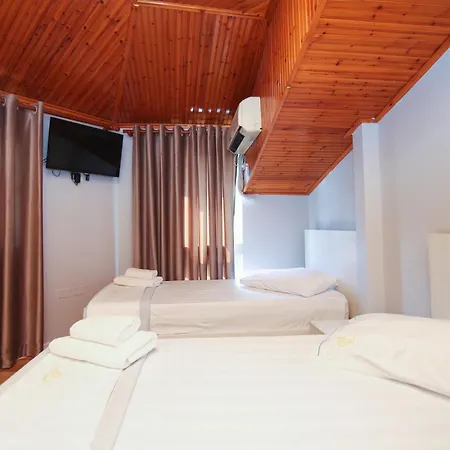 The Hart 3* Vlorë